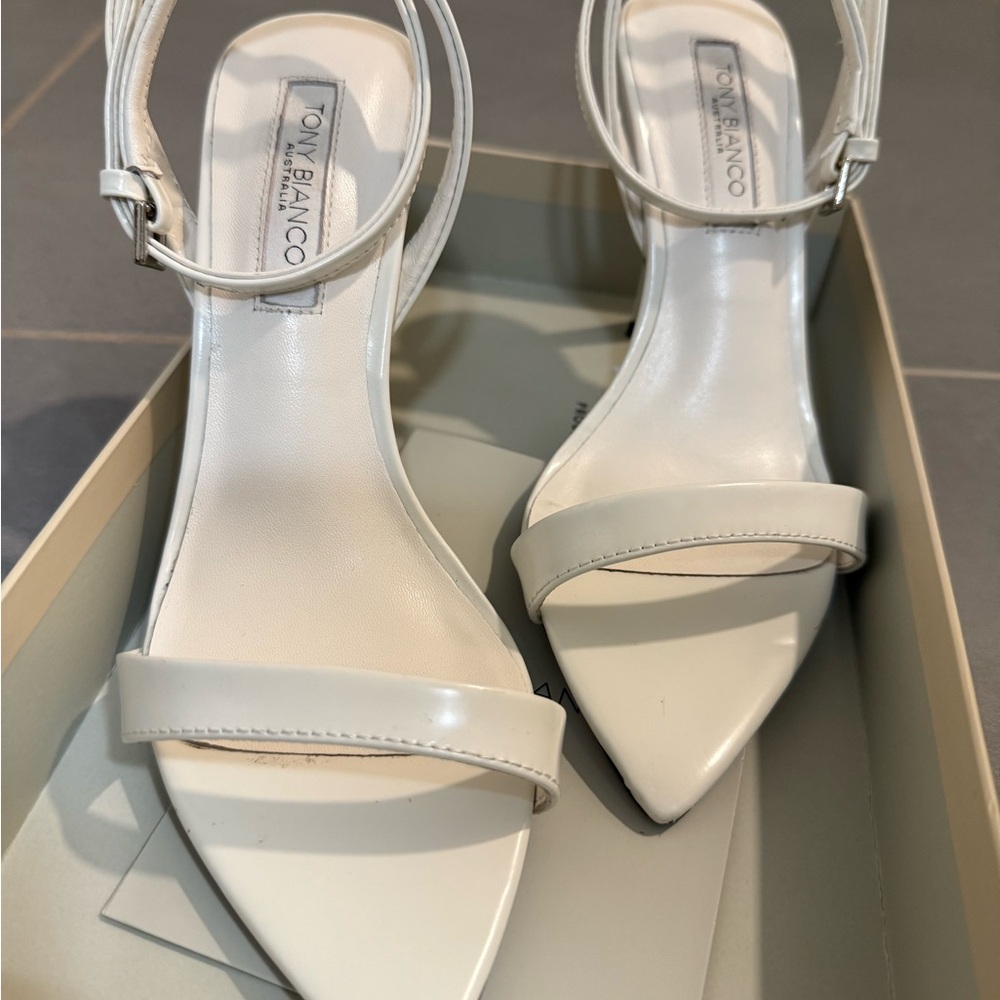 Tony Bianco Milos white Heels